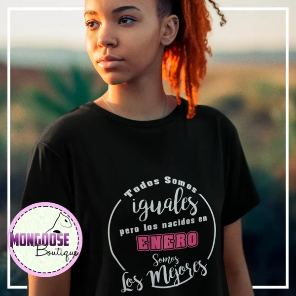 Camiseta Negra "Los nacidos en (xx) somos los MEJORES"